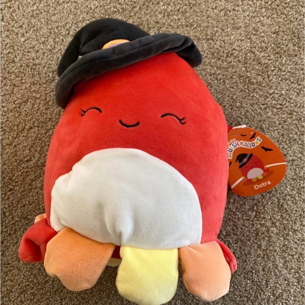 Squishmallows Halloween Detra Plush